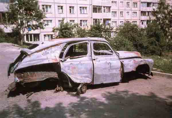 Сгоревший автомобиль