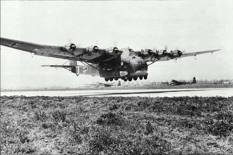 Мессершмитт-323